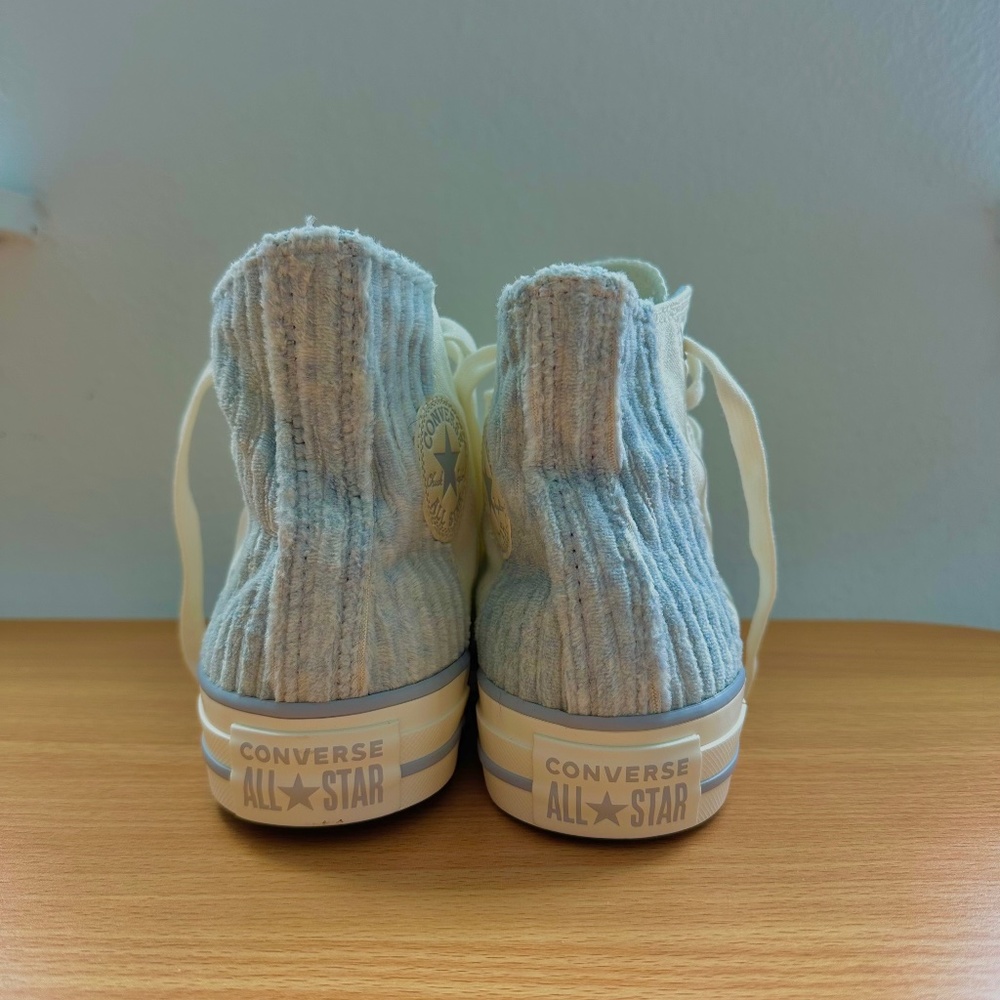 Converse - Chuck Taylor All Star - image 1